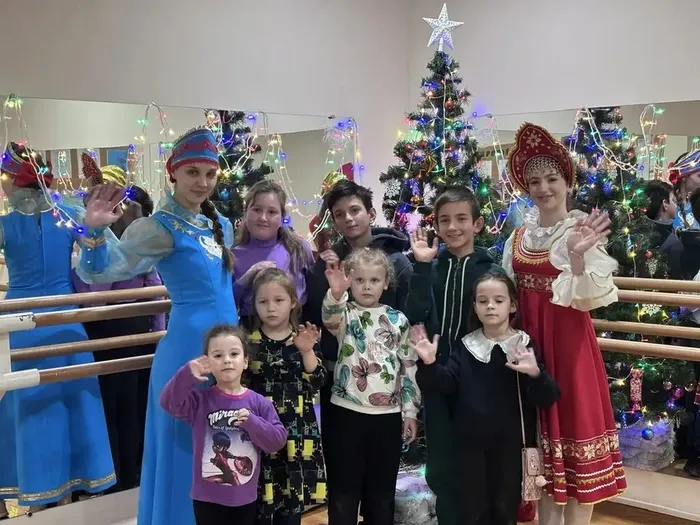 cGqUUMRjiT5a2379q_sXrHKqwB7rjMII_92emIgq_fit-in_1024x1024_filters_quality(80)_format(webp)_782329.selcdn.ru_leonardo_uploadsForSiteId_83554_content_6625186b-ce3b-4bc0-8269-a4a6b64894dc