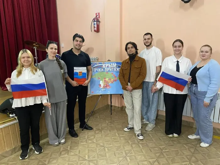 share-photo-9100363936